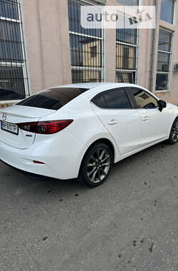 Седан Mazda 3 2018 в Одесі