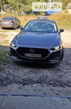 Седан Mazda 3 2021 в Тетієві