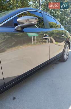 Седан Mazda 3 2021 в Киеве