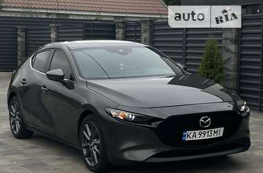 Хэтчбек Mazda 3 2021 в Киеве