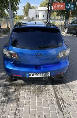 Хэтчбек Mazda 3 2004 в Кременчуге