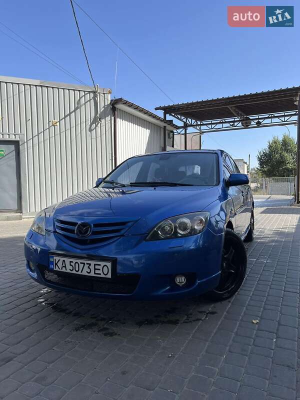 Хэтчбек Mazda 3 2004 в Кременчуге