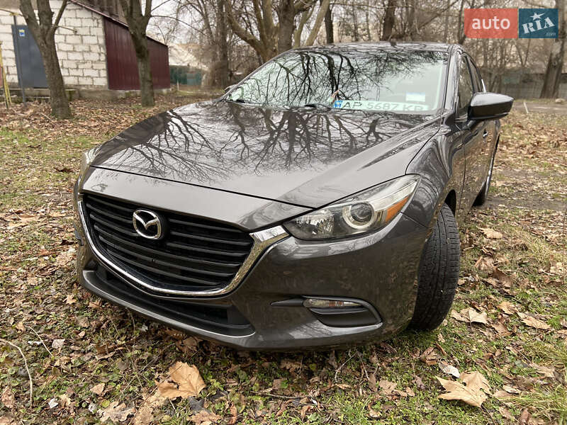 Седан Mazda 3 2016 в Запоріжжі