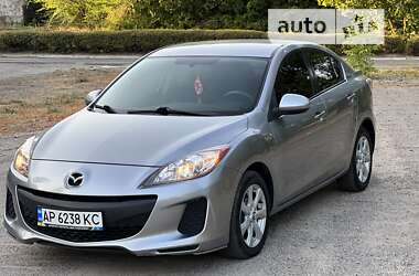 Седан Mazda 3 2011 в Запоріжжі