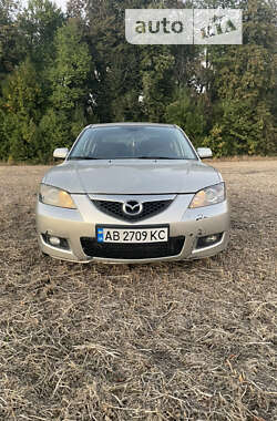 Седан Mazda 3 2006 в Виннице