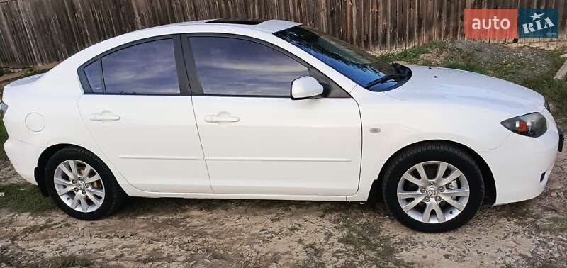 Седан Mazda 3 2008 в 