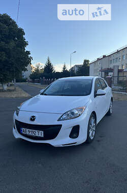 Хэтчбек Mazda 3 2011 в Краснограде