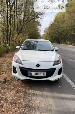 Седан Mazda 3 2013 в Полтаве