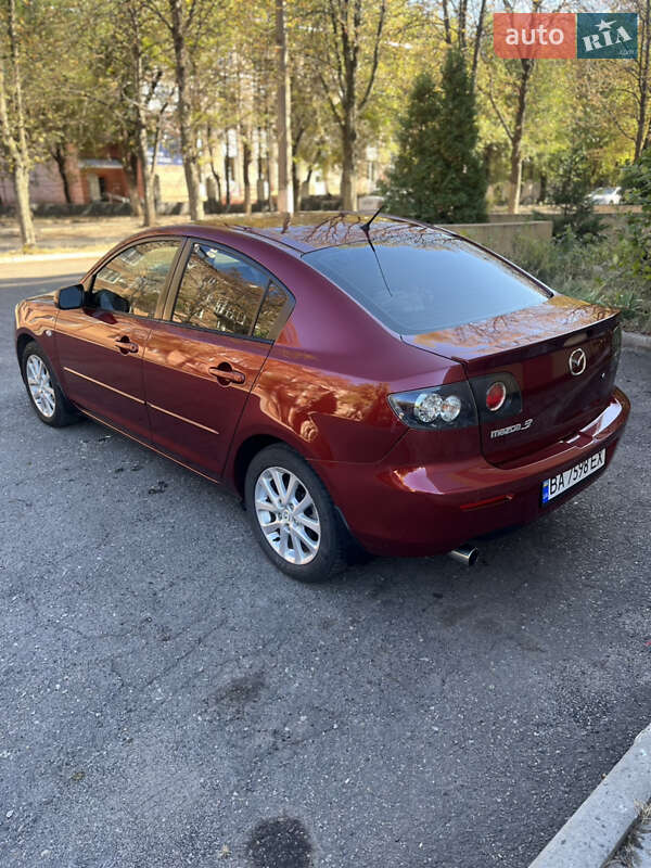 Седан Mazda 3 2008 в Кривом Роге