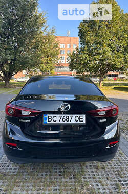 Седан Mazda 3 2017 в Львове