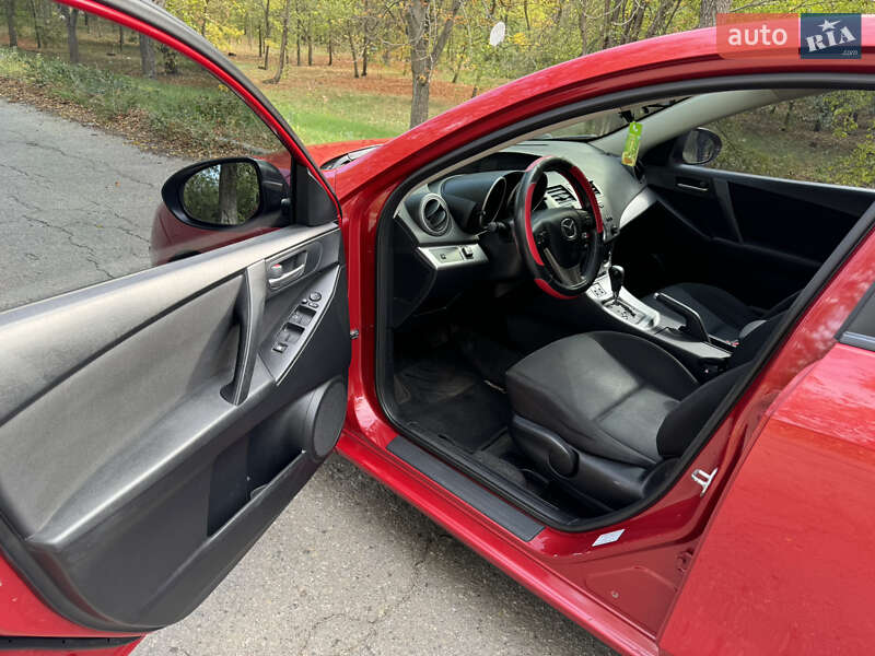 Хетчбек Mazda 3 2010 в Запоріжжі