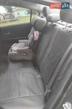Седан Mazda 3 2004 в Белгороде-Днестровском