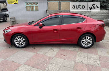 Седан Mazda 3 2015 в Краматорську