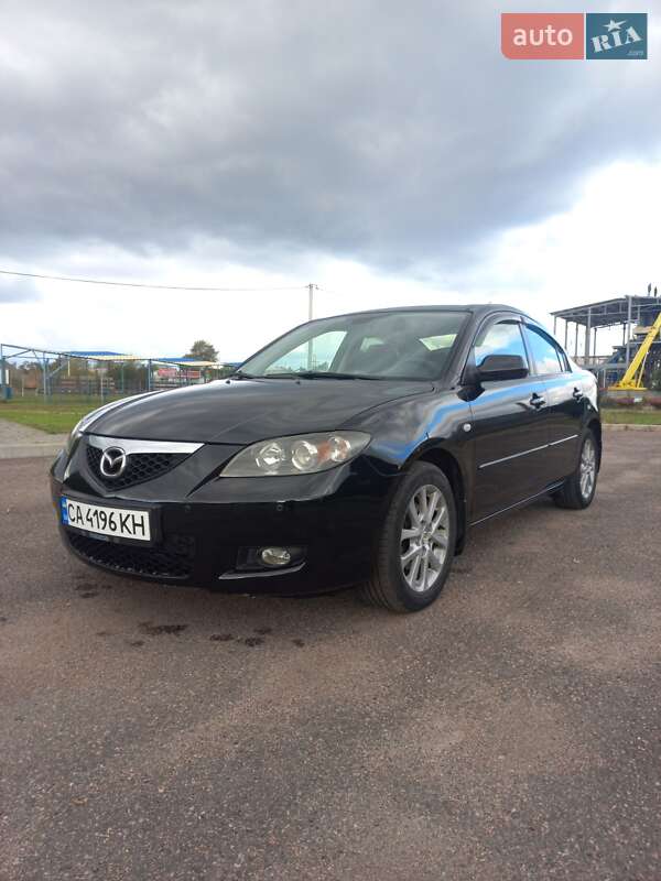 Седан Mazda 3 2009 в Черкассах