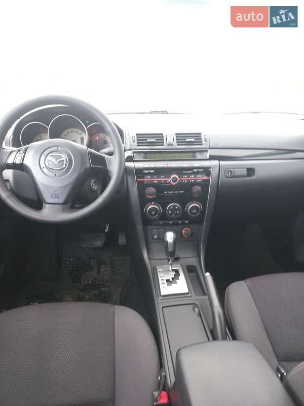 Седан Mazda 3 2009 в Черкассах