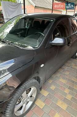 Хэтчбек Mazda 3 2005 в Запорожье
