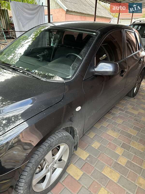 Хэтчбек Mazda 3 2005 в Запорожье
