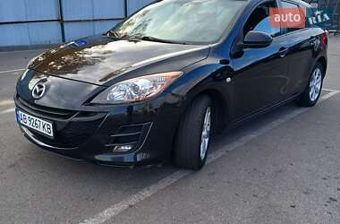 Хэтчбек Mazda 3 2009 в 
