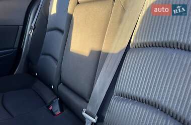 Седан Mazda 3 2014 в Вінниці