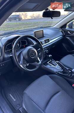 Седан Mazda 3 2014 в Вінниці