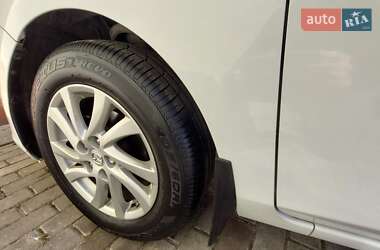 Седан Mazda 3 2012 в 