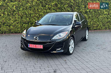 Хэтчбек Mazda 3 2011 в Стрые