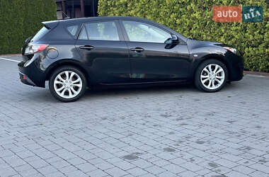 Хэтчбек Mazda 3 2011 в Стрые