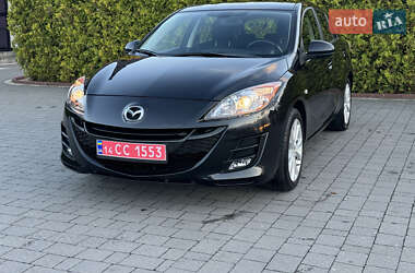 Хэтчбек Mazda 3 2011 в Стрые