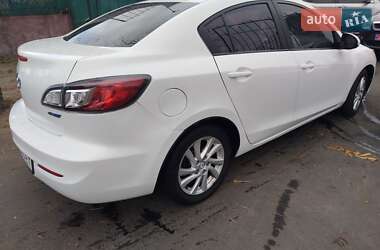 Седан Mazda 3 2012 в Первомайську