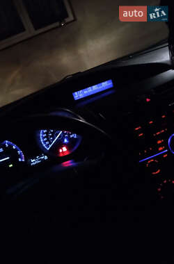 Седан Mazda 3 2011 в 