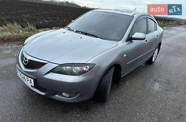 Седан Mazda 3 2005 в Узині