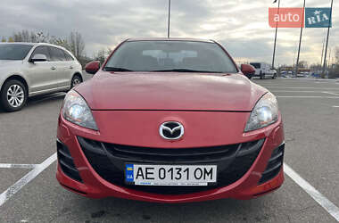 Седан Mazda 3 2010 в Киеве