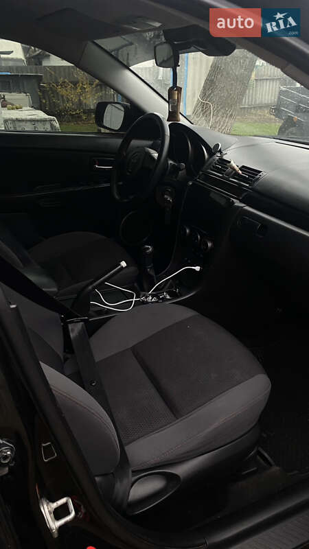 Седан Mazda 3 2008 в Варві