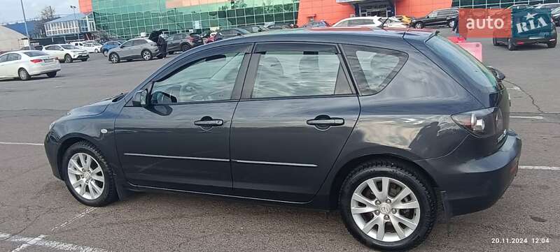 Хэтчбек Mazda 3 2007 в 