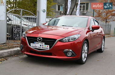 Седан Mazda 3 2014 в Харькове