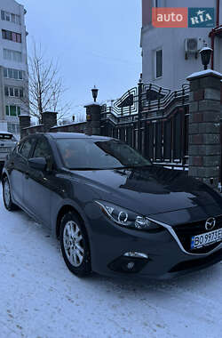 Хэтчбек Mazda 3 2016 в Тернополе