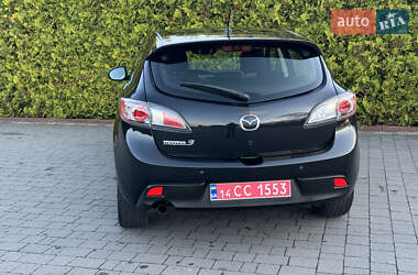 Хетчбек Mazda 3 2011 в Стрию