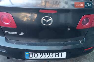 Седан Mazda 3 2004 в Тернополе