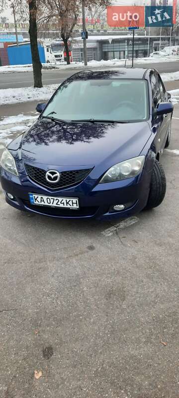 Хетчбек Mazda 3 2003 в 