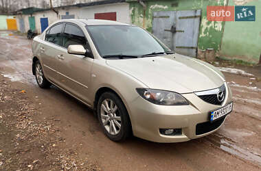 Седан Mazda 3 2007 в Коростене