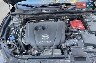 Седан Mazda 3 2017 в 