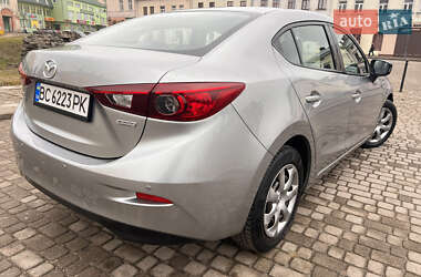 Седан Mazda 3 2014 в Львове