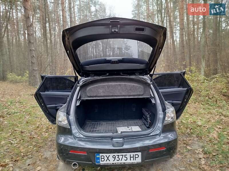 Хетчбек Mazda 3 2006 в Кам'янець-Подільському