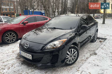 Седан Mazda 3 2013 в Харкові