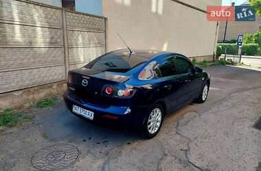 Седан Mazda 3 2009 в Калуше