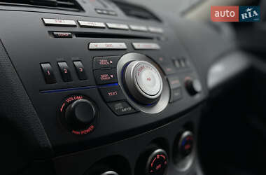 Хэтчбек Mazda 3 2009 в 