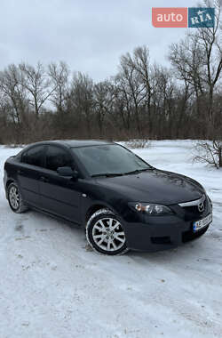 Седан Mazda 3 2006 в Днепре