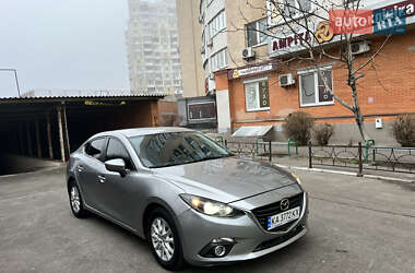 Седан Mazda 3 2016 в Києві