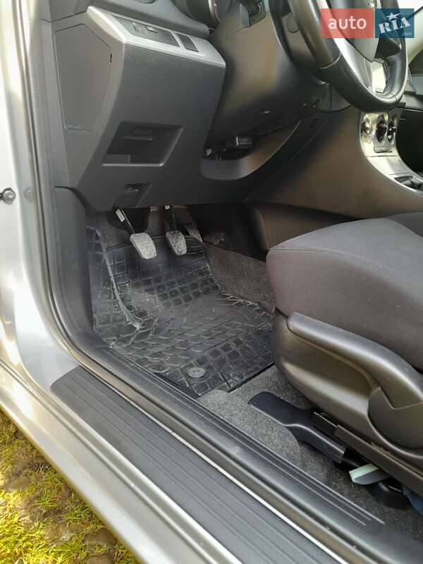 Хэтчбек Mazda 3 2011 в Стрые