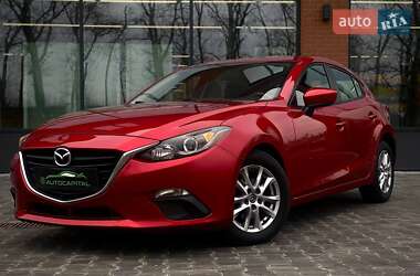 Хэтчбек Mazda 3 2015 в Киеве